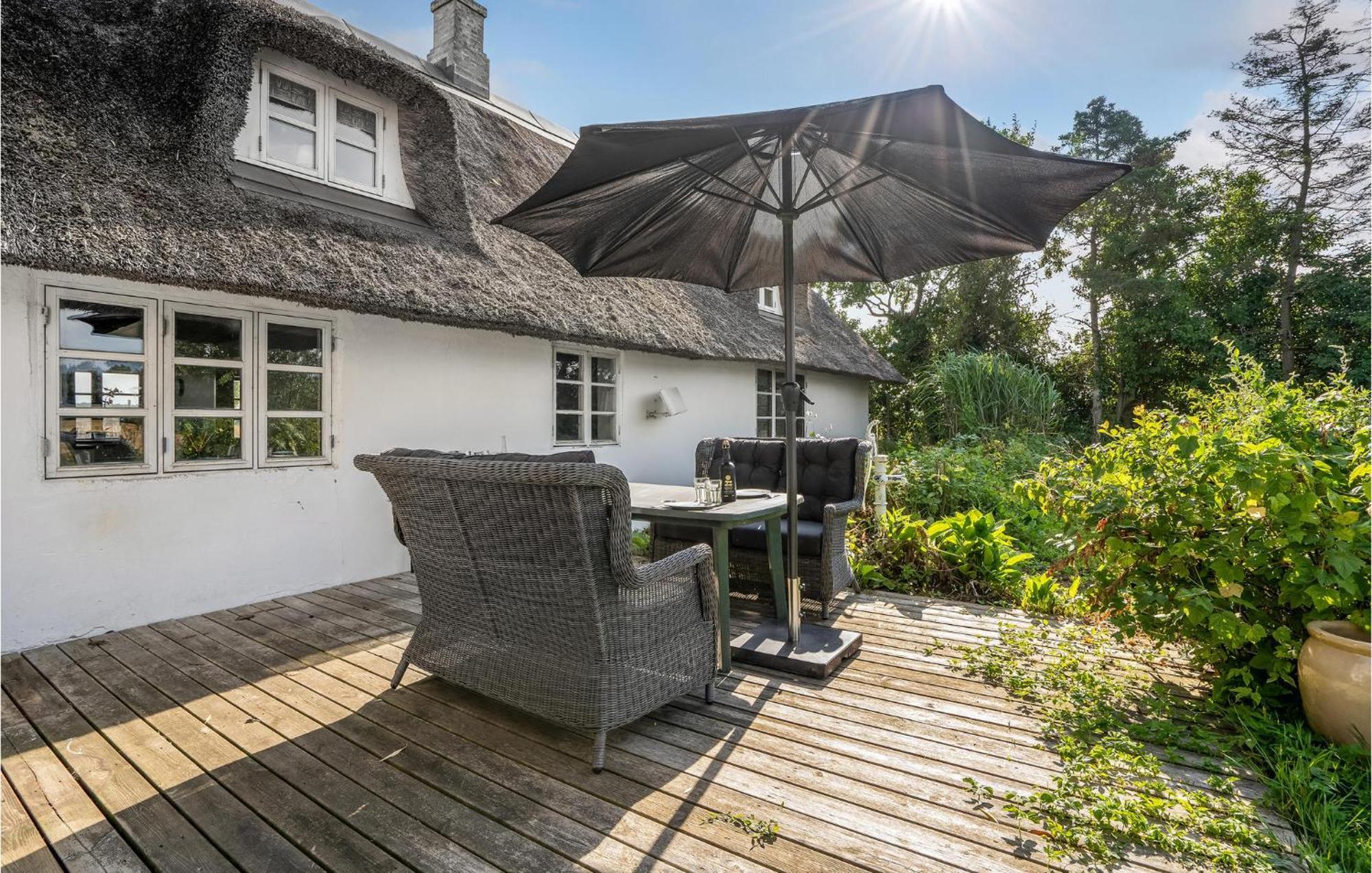 Nice Home In Sollested With Sauna Exteriér fotografie